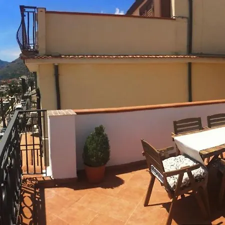 Loft Vista Sul Mare شقة *